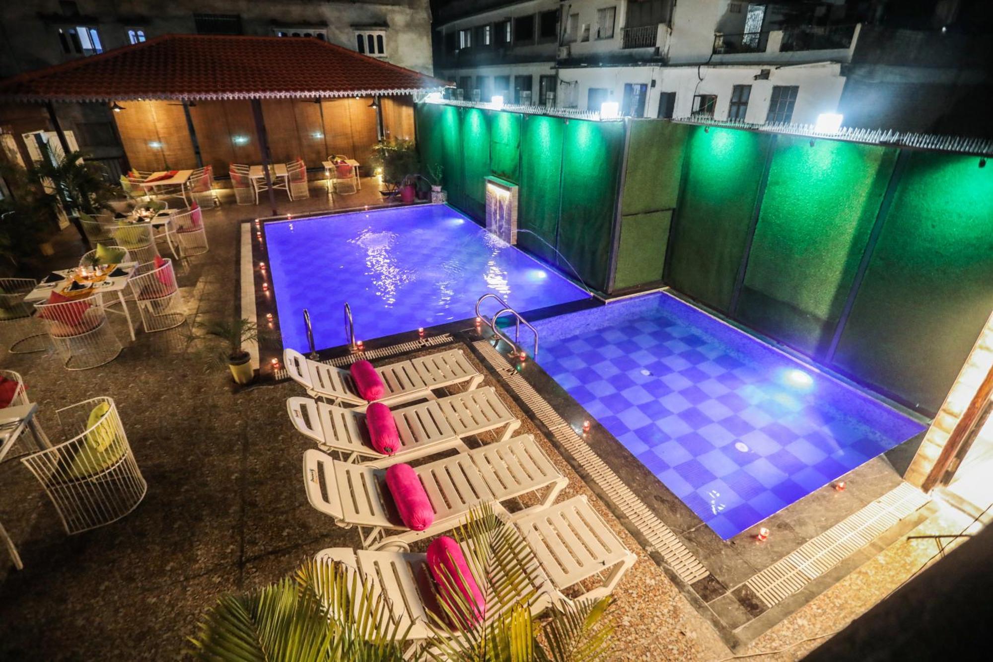 Hotel Grand Bhagwat, Udaipur Exterior foto